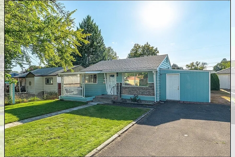 Property Photo