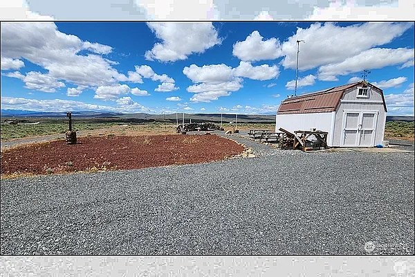 Property Photo MLS #: 2376000