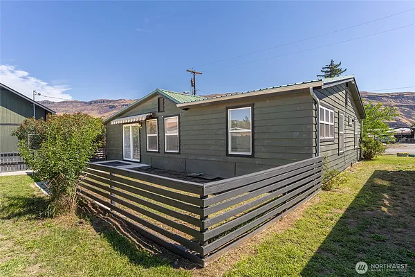 Property Photo MLS #: 2422003