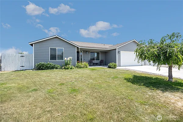 Property Photo MLS #: 2399005