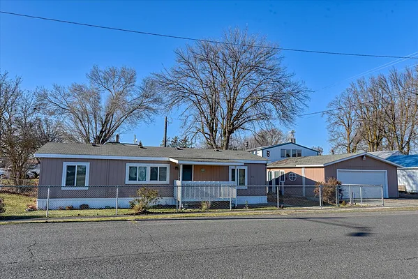 Property Photo MLS #: 202521007