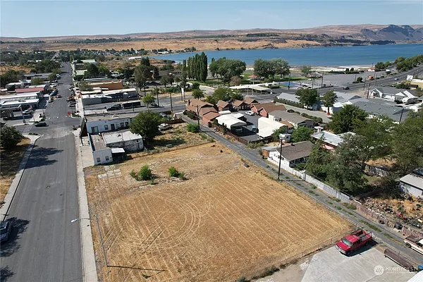Property Photo MLS #: 2287012