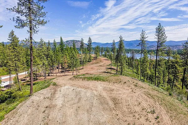 Property Photo MLS #: 202518017
