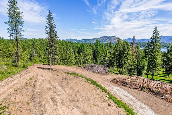Property Photo MLS #: 202518021