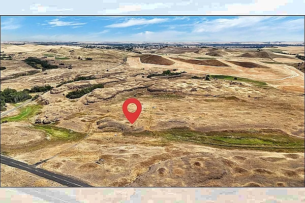 Property Photo MLS #: 202522021
