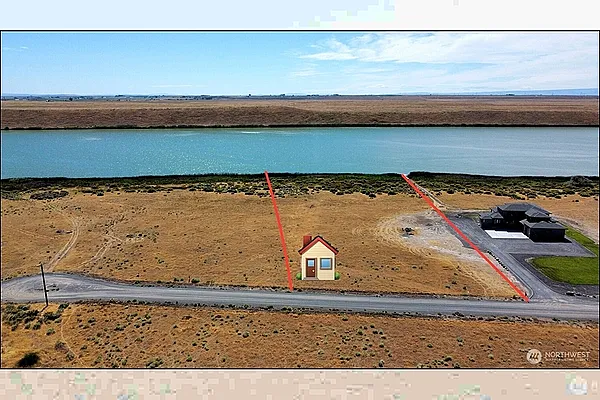 Property Photo MLS #: 2414021