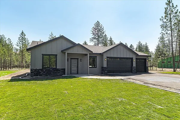 Property Photo MLS #: 202519025