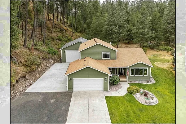 Property Photo MLS #: 202522025