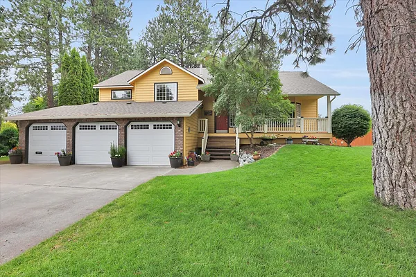 Property Photo MLS #: 202521043