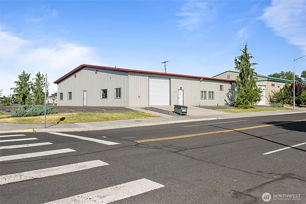 Property Photo MLS #: 2401051