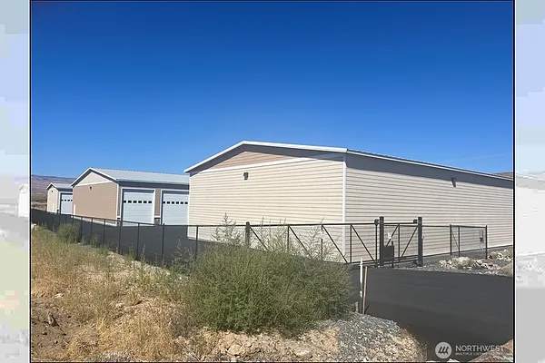 Property Photo MLS #: 2399061