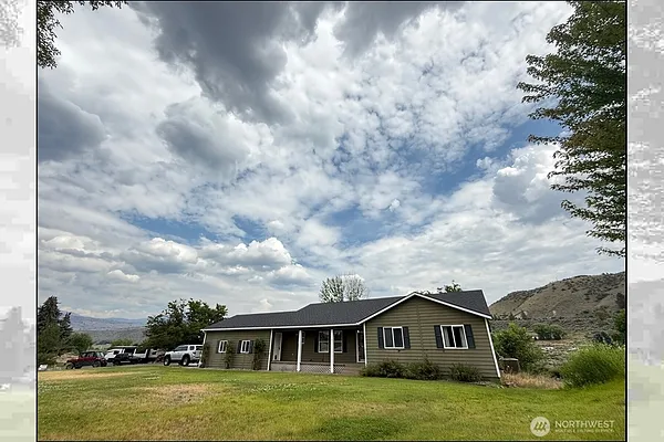Property Photo MLS #: 2316065