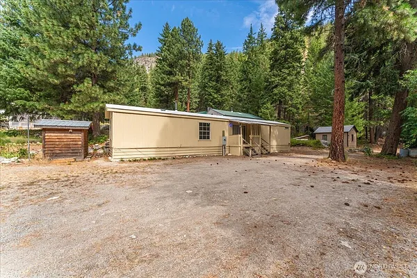 Property Photo MLS #: 2426066
