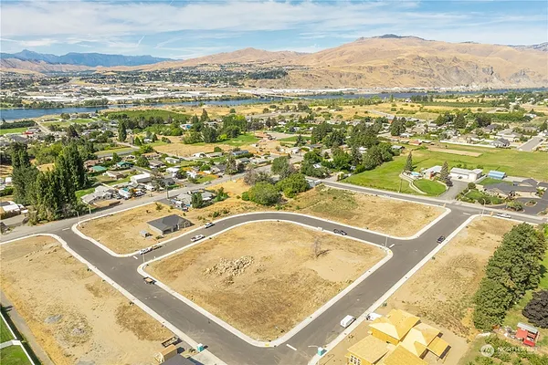 Property Photo MLS #: 2299070