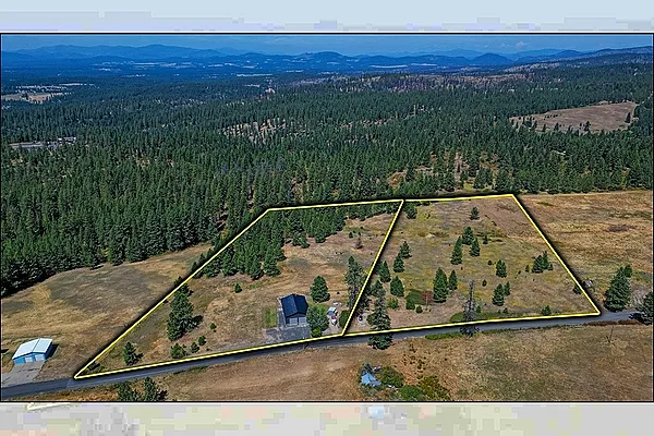 Property Photo MLS #: 202522072