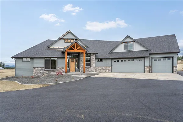 Property Photo MLS #: 202516074