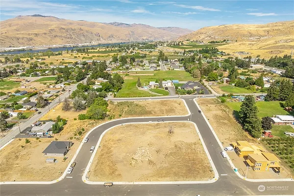 Property Photo MLS #: 2299076