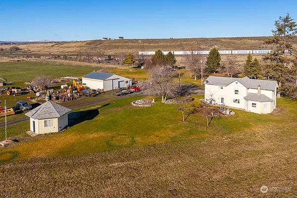 Property Photo MLS #: 2327080