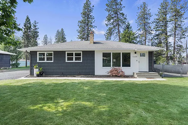 Property Photo MLS #: 202524082