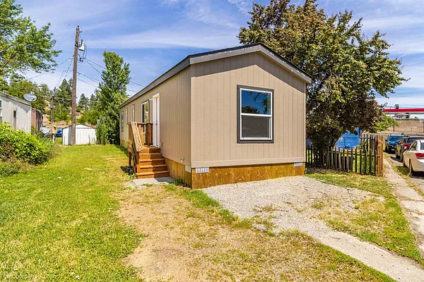 Property Photo MLS #: 202522083