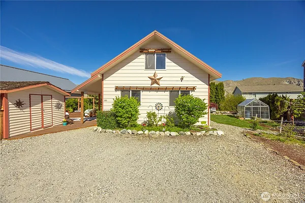 Property Photo MLS #: 2365084