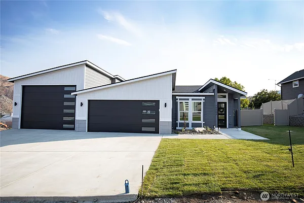 Property Photo MLS #: 2410086