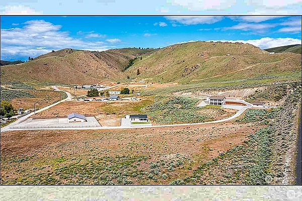 Property Photo MLS #: 2371091