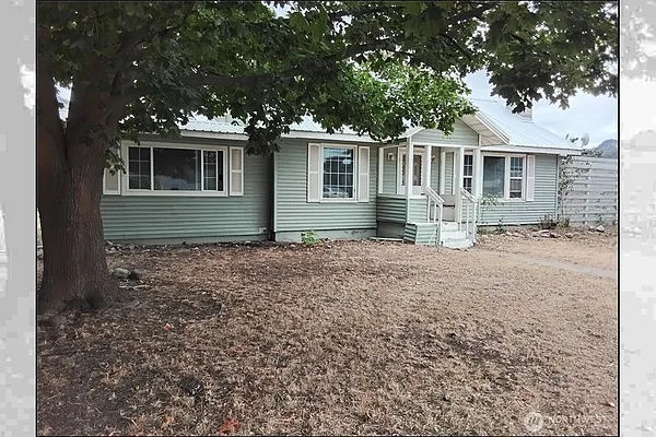 Property Photo MLS #: 2418093
