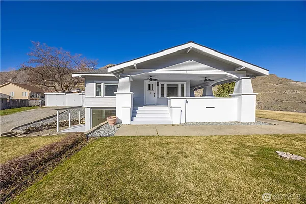 Property Photo MLS #: 2317094