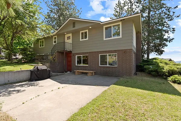 Property Photo MLS #: 202519100