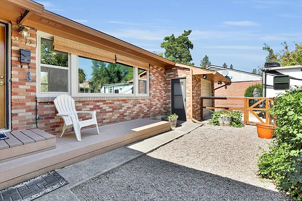 Property Photo MLS #: 202523109