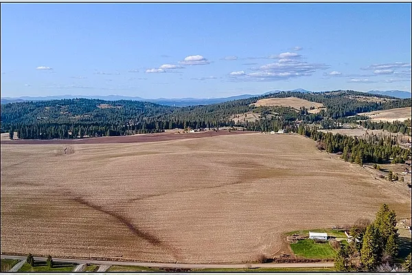 Property Photo MLS #: 202520114