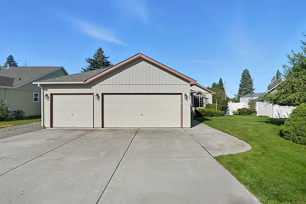 Property Photo MLS #: 202524114