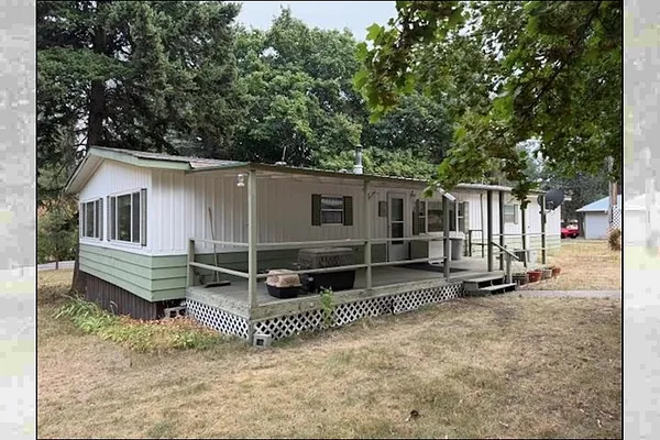 Property Photo MLS #: 202523115