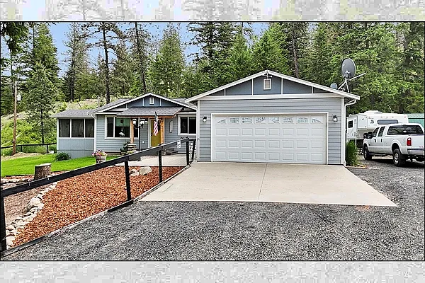 Property Photo MLS #: 202518116