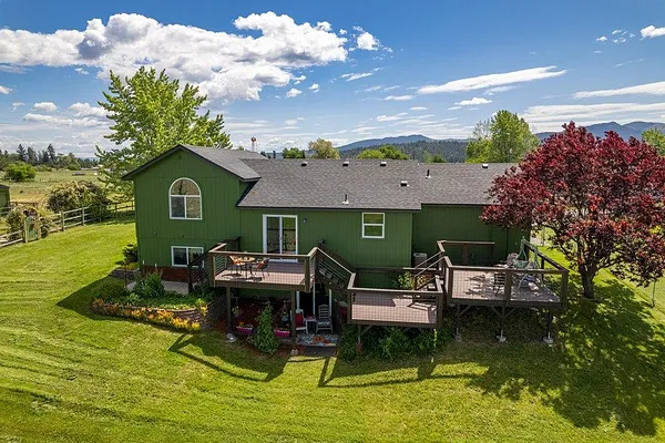 Property Photo MLS #: 202518121