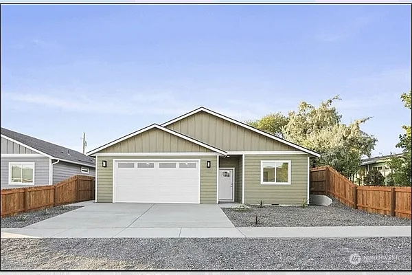 Property Photo MLS #: 2401126