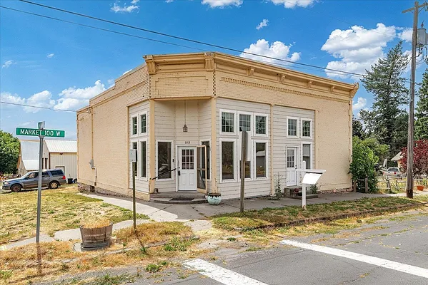 Property Photo MLS #: 202522129