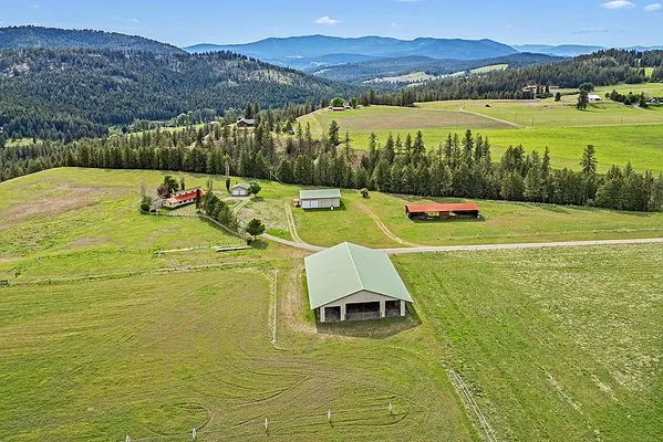 Property Photo MLS #: 202517130
