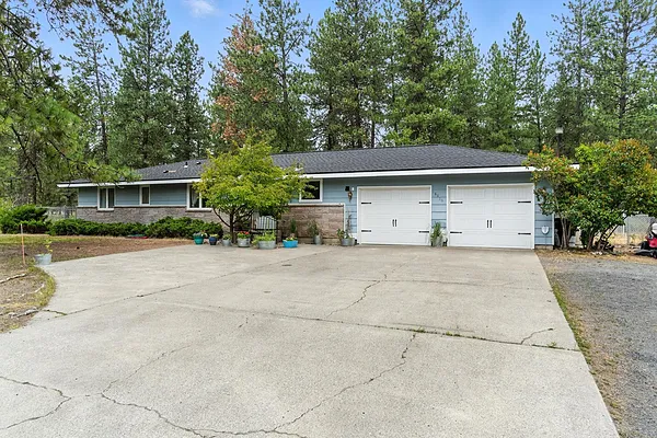 Property Photo MLS #: 202521130