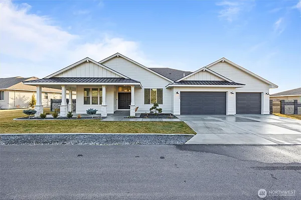 Property Photo MLS #: 2385132