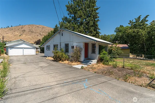 Property Photo MLS #: 2405140
