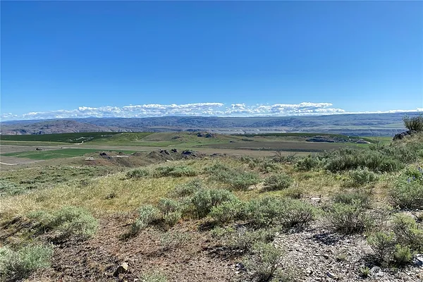 Property Photo MLS #: 2220174