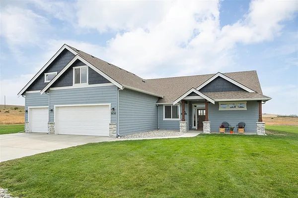 Property Photo MLS #: 202521175