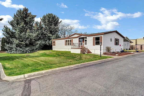 Property Photo MLS #: 202522178