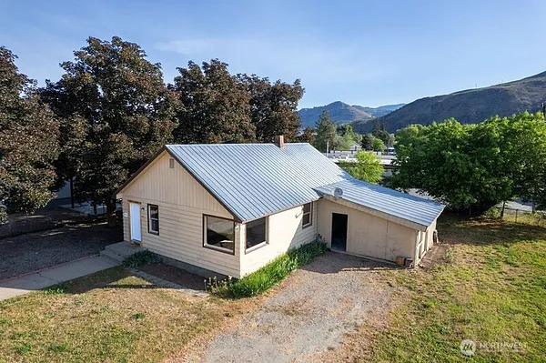 Property Photo MLS #: 2381180