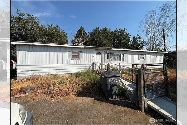 Property Photo MLS #: 2427184