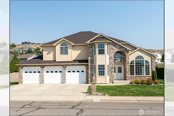 Property Photo MLS #: 2429190