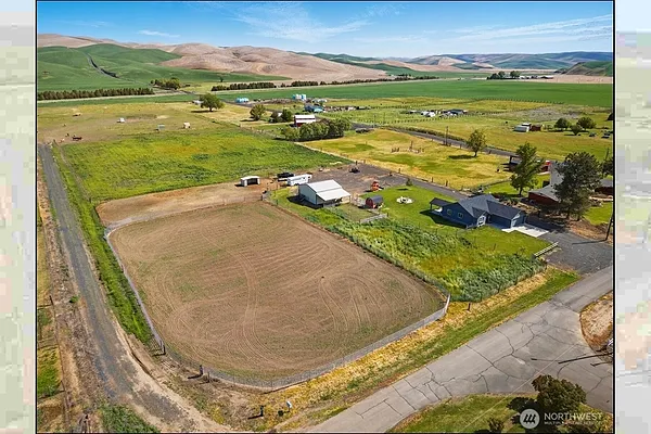 Property Photo MLS #: 2376192