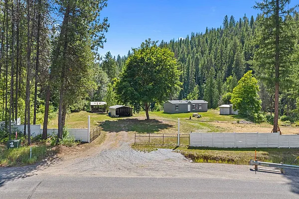 Property Photo MLS #: 202516195